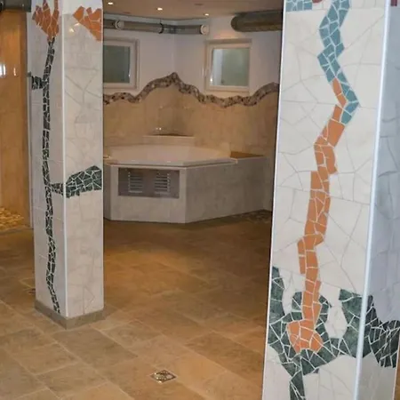 Exklusives Mit 3 Schlafzimmern & 3 Baedern *