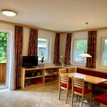 Daire Exklusives Mit 3 Schlafzimmern & 3 Baedern *