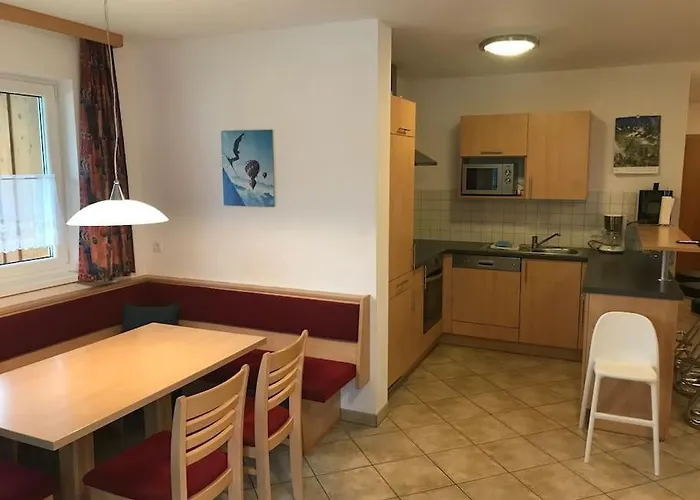 Exklusives Mit 3 Schlafzimmern&3 Bädern Apartment Wagrain